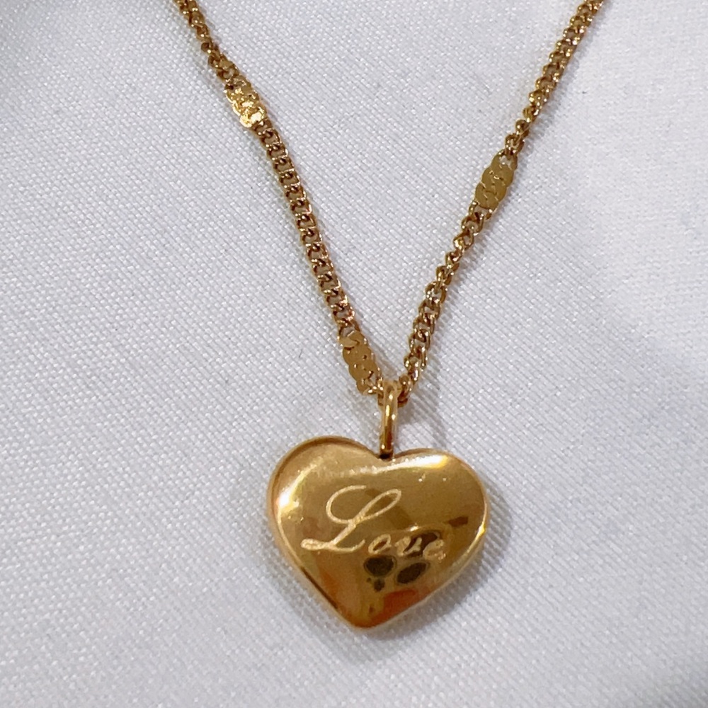 Gold ‘Love’ Heart Pendant Necklace